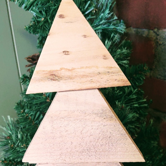 Hand Crafted Repurposed Wood Rustic Wooden Christmas Tree, Farmhouse Decor 16" - Picture 2 of 9